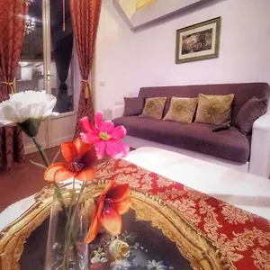 Florentine Style Apartment